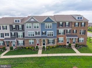 6049 Camerons Ferry Dr, Haymarket, VA 20169