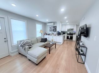 226 Arlington St APT 1, Quincy, MA 02170