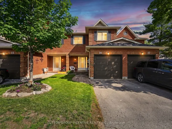 165 Kozlov St Unit 16, Barrie, ON L4N 7M7