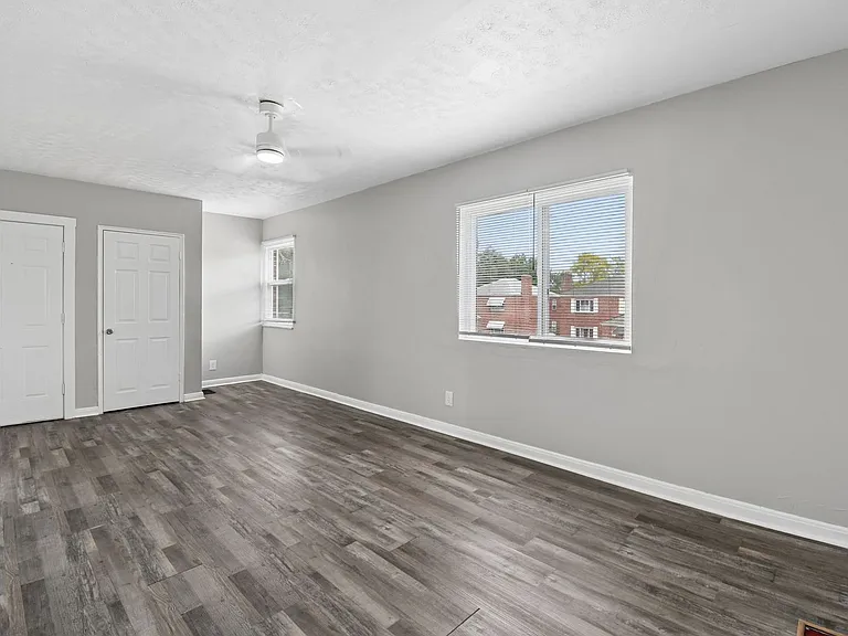 375 S Chase Ave — Photo 15