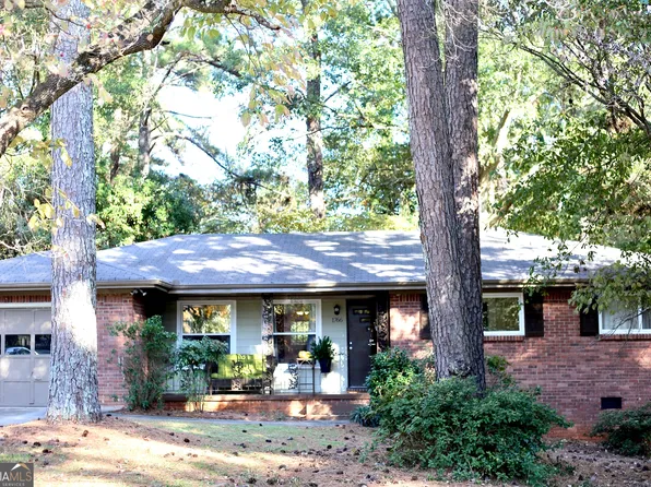 1766 Austin Dr, Decatur, GA 30032