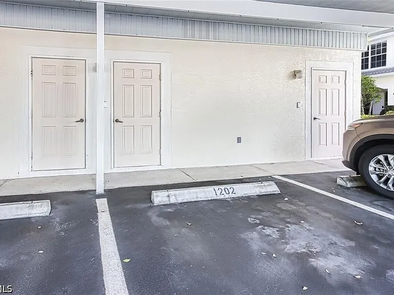 10135 Colonial Country Club Blvd #1202 — Photo 23