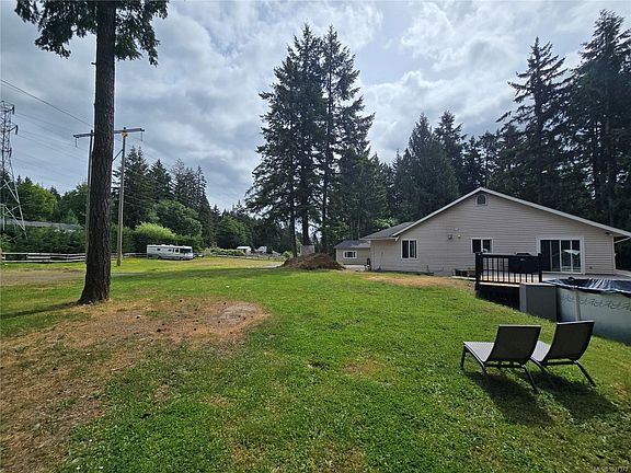3rd image of 3271 Thain Rd