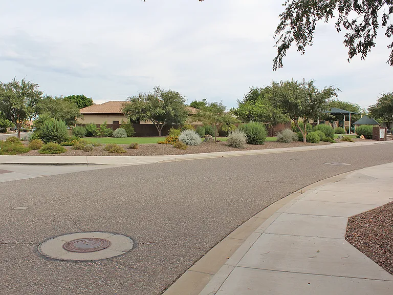 25413 N 55th Ln — Photo 97