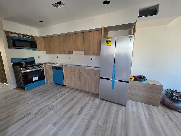 44 Warner St #5B — Photo 7