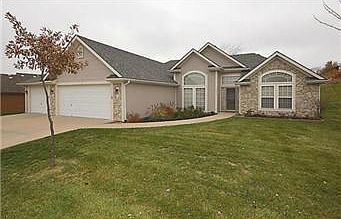 3rd image of 13450 Sycamore Dr