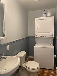 Rented by R New York