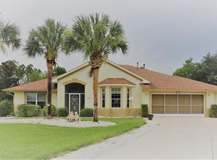 5652 Sir Churchill Dr, Leesburg, FL 34748