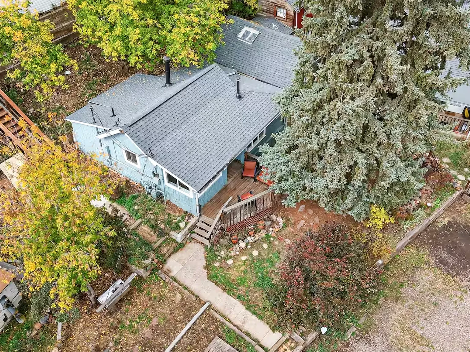3 bed, 760 sqft, $2,950 — Photo 2