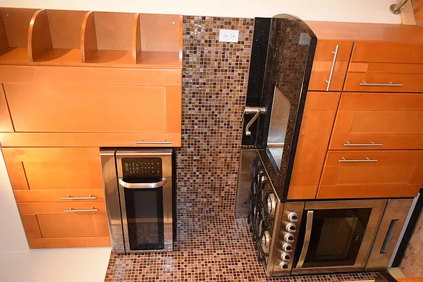 Rented by J Misrahi Realty Corp | media 20