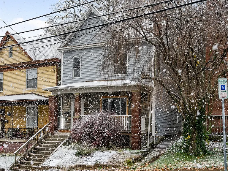 410 Lorenz Ave — Photo 23