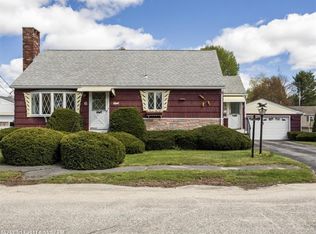 6 Holy Family St, Lewiston, ME 04240