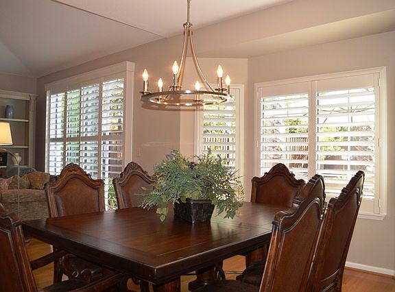 4th image of 711 Glasgow Cir