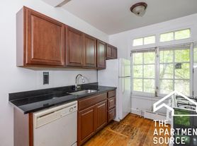 911 Elmwood Ave
