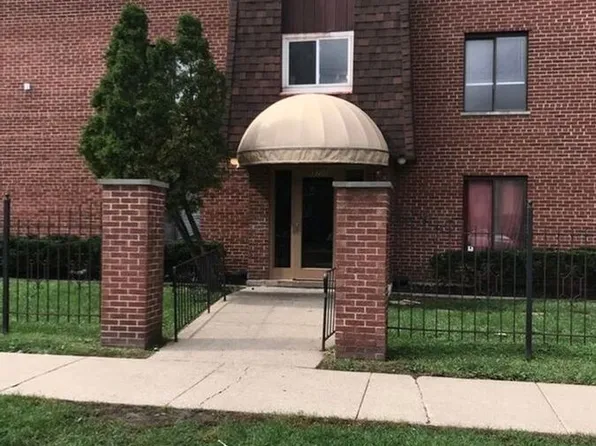 9700 Nottingham Ave, Chicago Ridge, IL