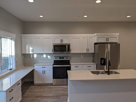 Large modern kitchen