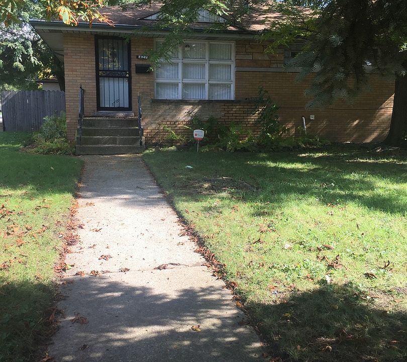 1st image of 427 Clyde Ave