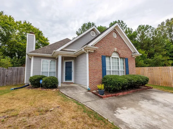 223 Hidden Creek Dr, Pelham, AL 35124