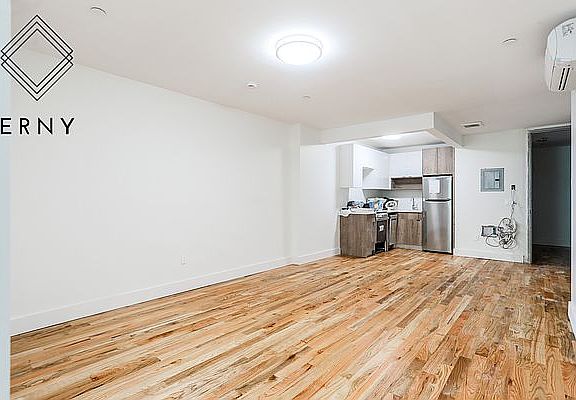 4th image of 1603 Lincoln Pl #2E