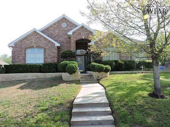 2nd image of 4222 Canyon Trails Dr