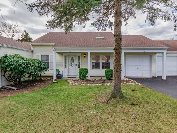 26 Chippendale Drive #26, Mount Sinai, NY 11766