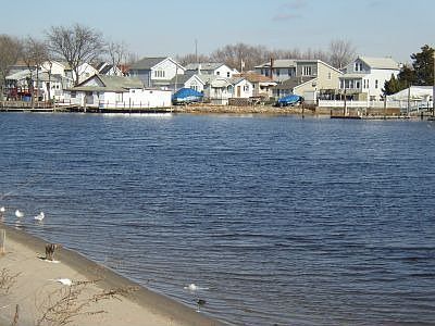 2nd image of 16103 99th St