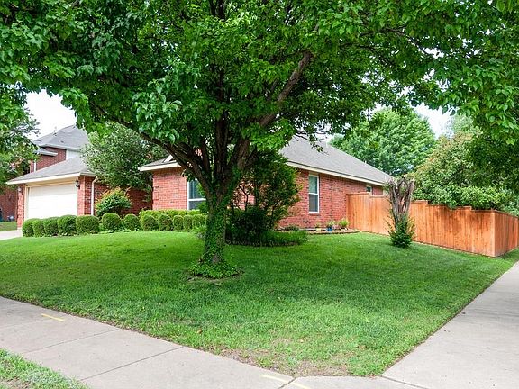 4th image of 7113 Canyon Ct