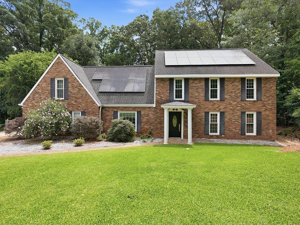1st image of 1215 Craddock Way