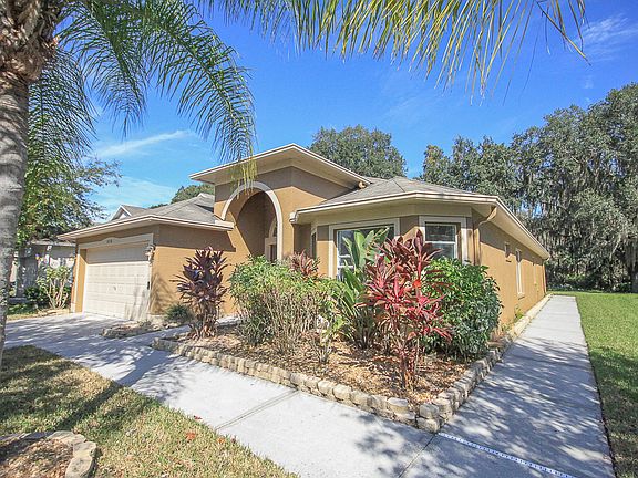 3rd image of 10510 Lucaya Dr