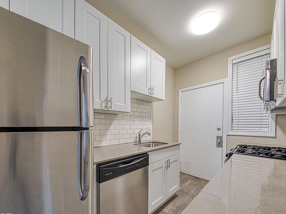 1st image of 3426 N Elaine Pl APT 2E