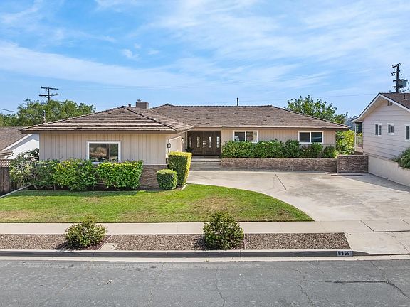 2nd image of 6359 Lambda Dr