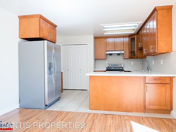 2nd image of 642 Nello Dr APT 01