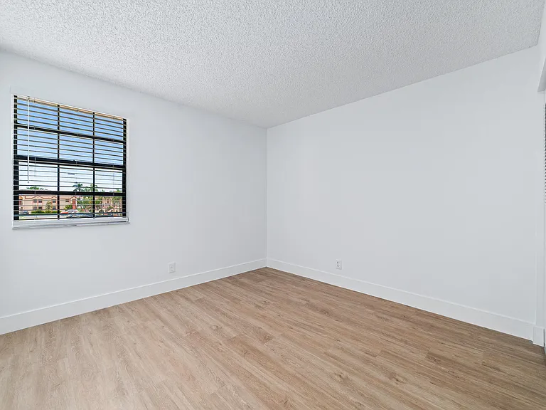 3151 Leewood Ter #L228 — Photo 16