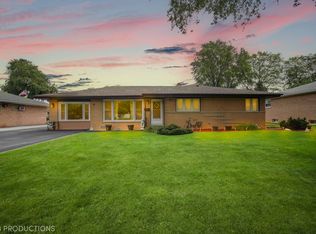 11319 S Nagle Ave, Worth, IL 60482