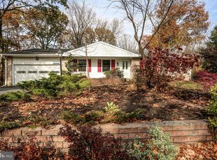 1012 Eric Dr, Harrisburg, PA 17110