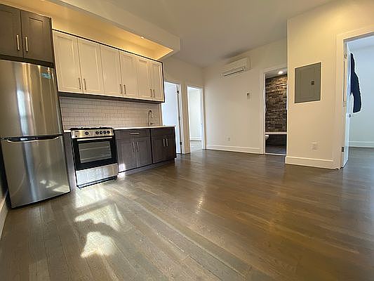 2nd image of 481 Saint Marks Ave #3R