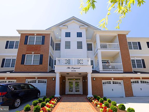 3rd image of 15100 Heather Mill Ln #404