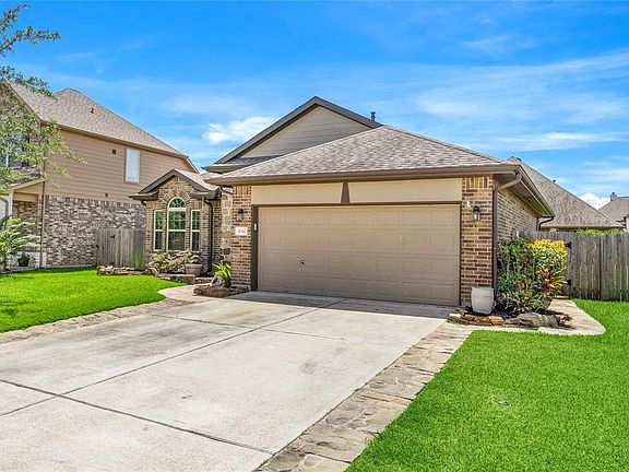 3rd image of 4840 Piares Ln