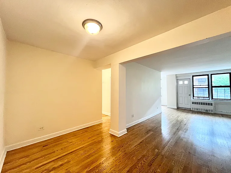 2813 Coyle St #407 — Photo 2