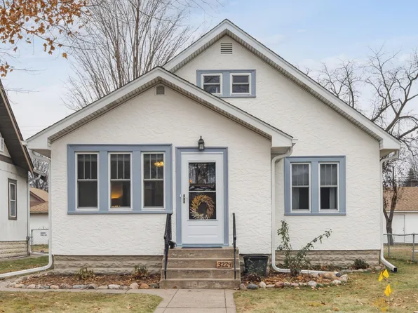 3224 34th Ave S, Minneapolis, MN 55406