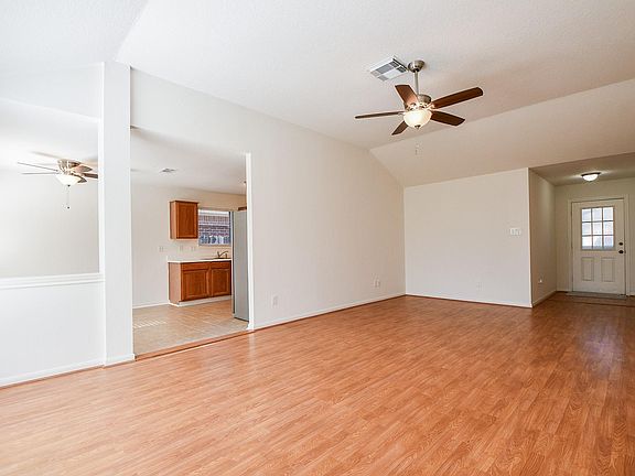 5th image of 22707 Williamschase Dr