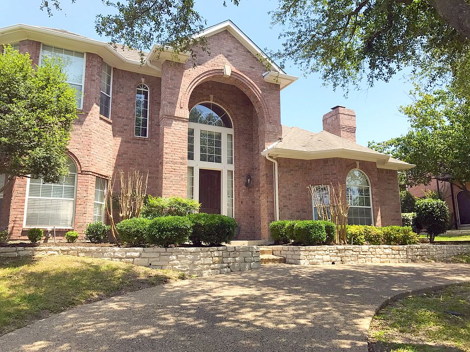 Front Elevation Circle Drive