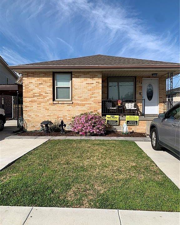 1st image of 724 Zinnia Ave