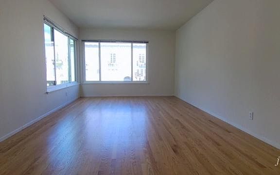 3rd image of 7001 California St #104