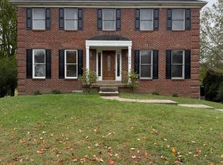 686 Gingermill Ln, Lexington, KY 40509