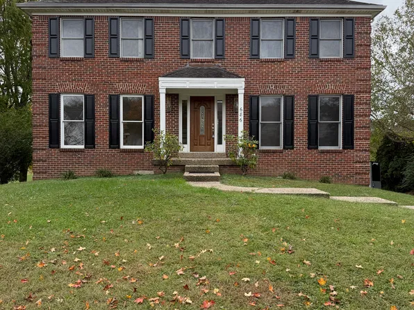 686 Gingermill Ln, Lexington, KY 40509