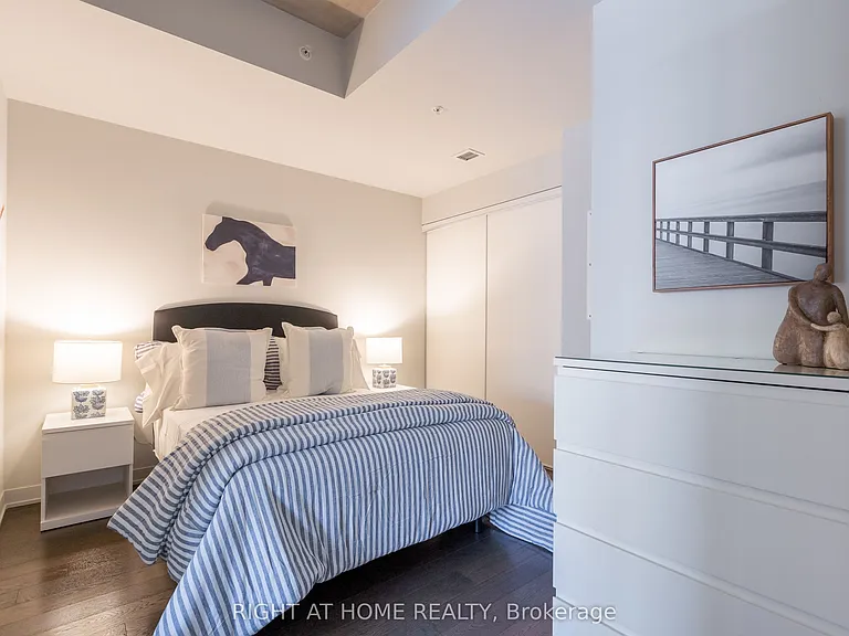 130 Rusholme Rd #202 — Photo 4