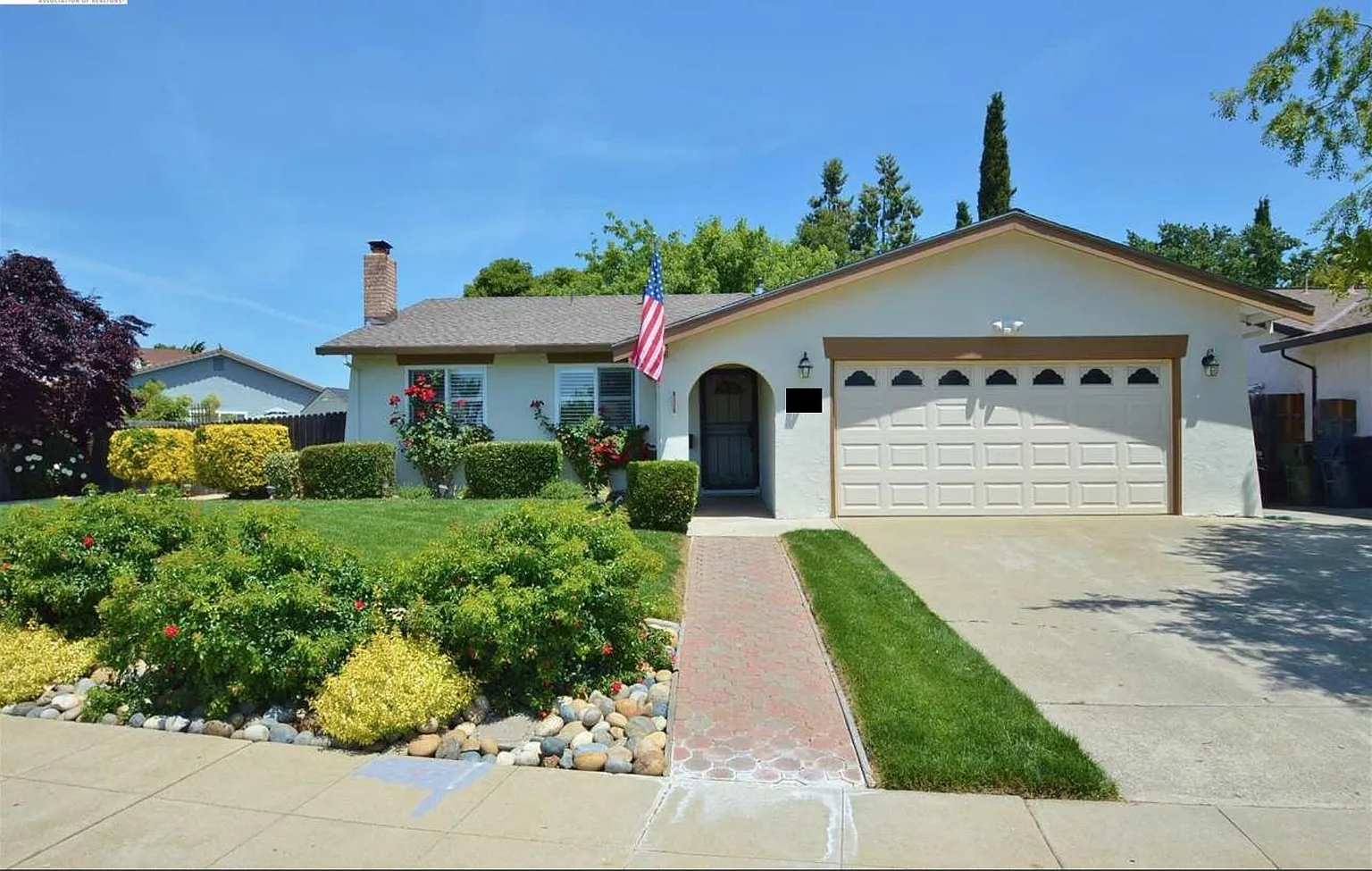 540 Cinnabar Dr photo 1