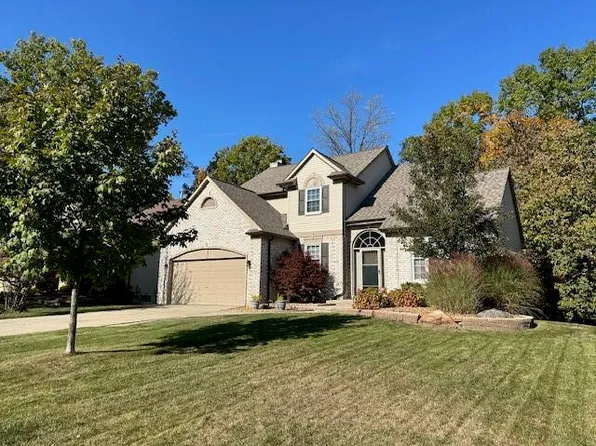 1831 Dogwood Trl #10, Walled Lake, MI 48390