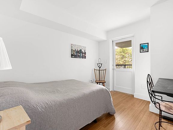3rd image of 57 W 127th St APT 4